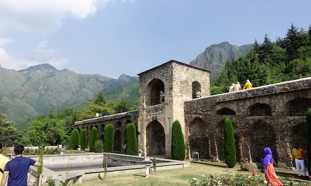 斯利納加 Srinagar 帕瑪哈勒花園 Pari Mahal Garden
